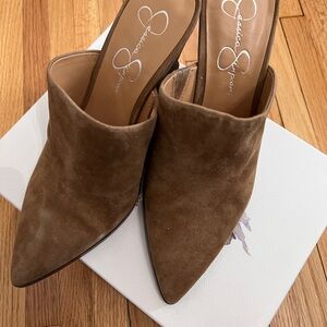 Jessica Simpson Tan Suede Pointed Mules